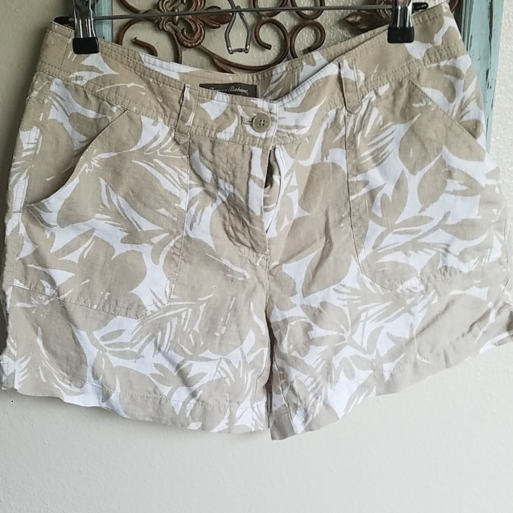 Tommy Bahama shorts